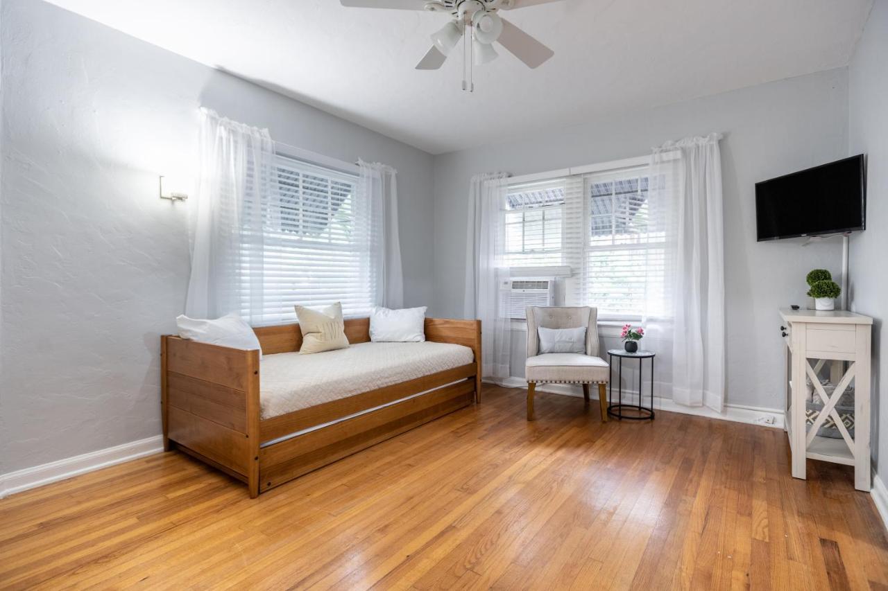 Cozy Apartments In The Triplex House, Historic District Of Orlando Exterior foto